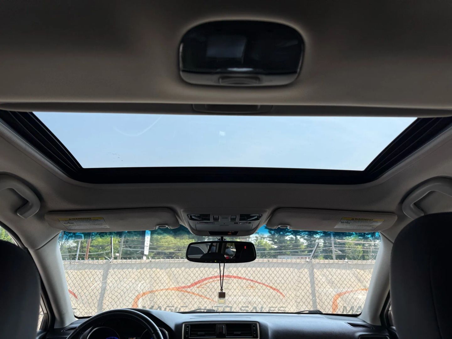 2018 Subaru Outback - Image 39
