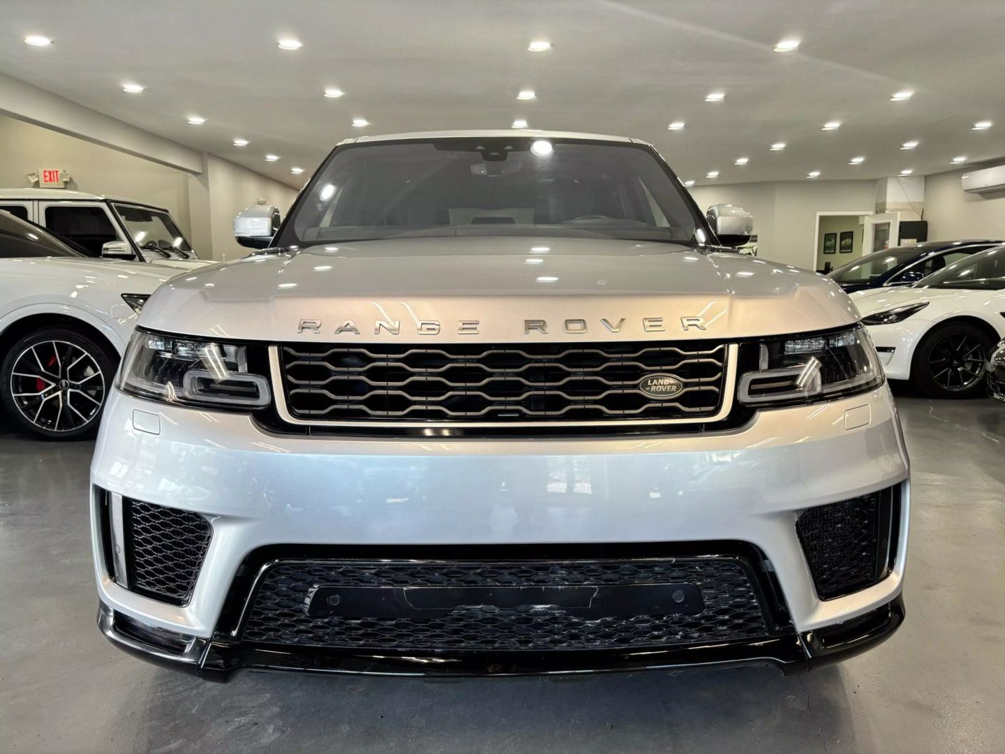 2020 Land Rover Range Rover Sport Hse Sport Utility 4d - Image 2