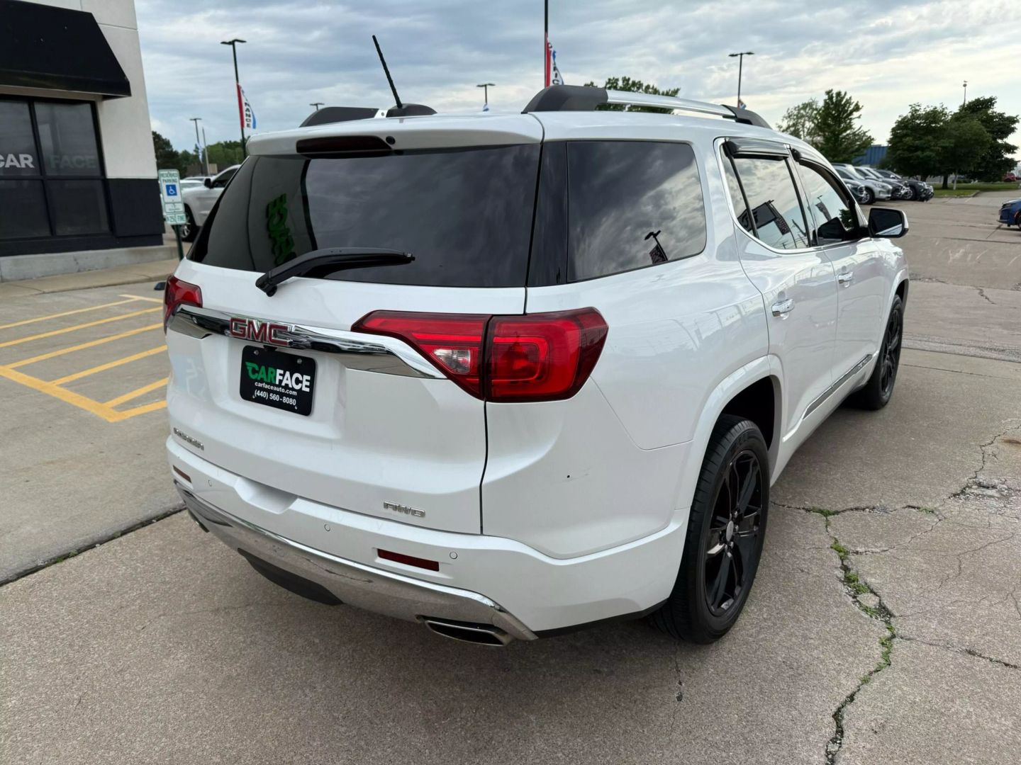 2017 Gmc Acadia - Image 15