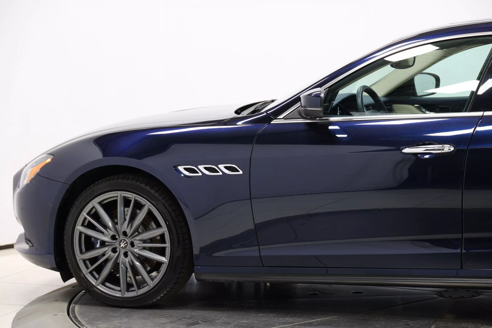 2021 Maserati Quattroporte - Image 7
