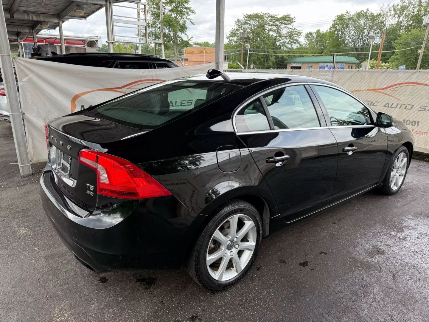 2016 Volvo S60 - Image 12