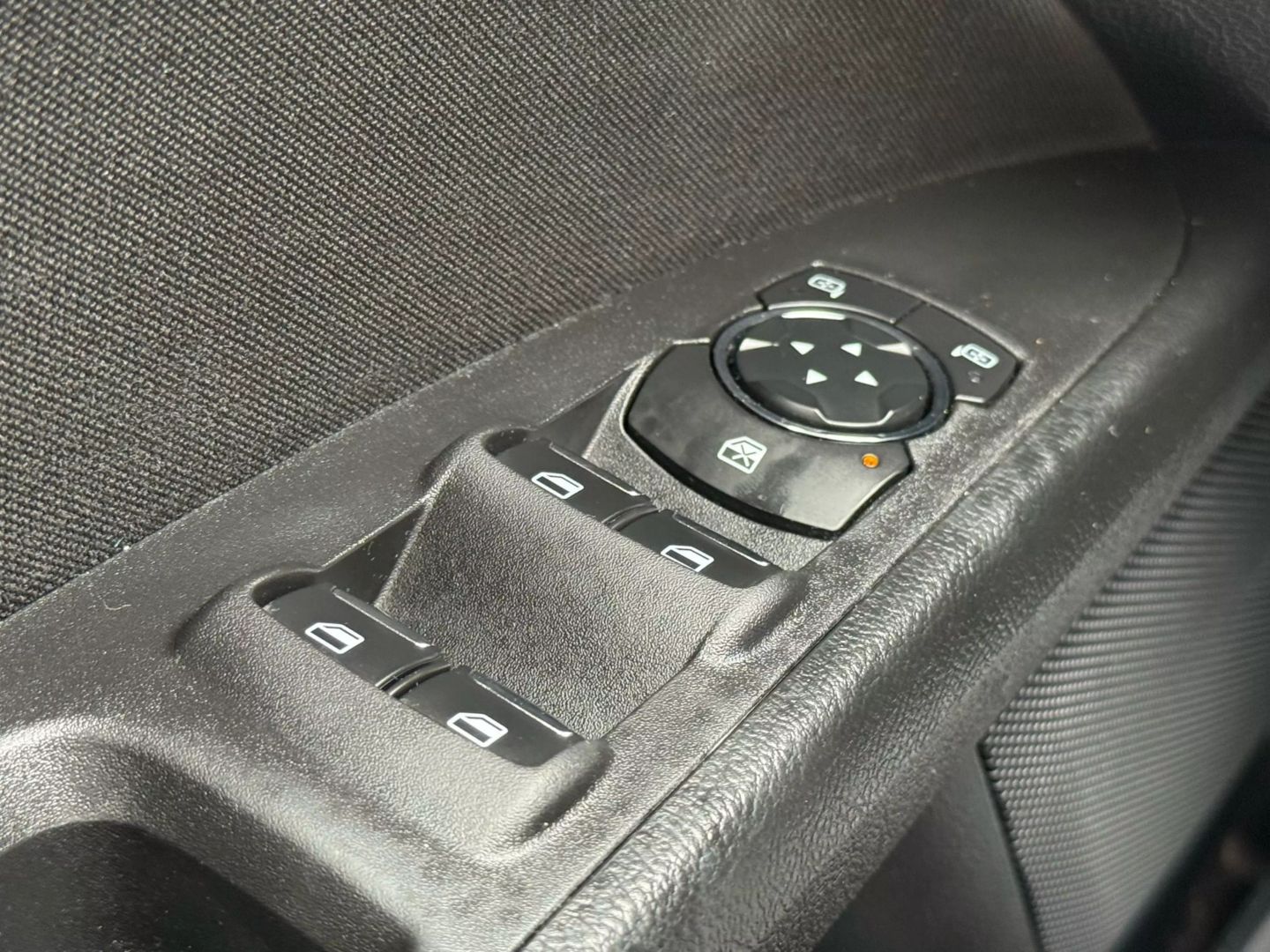 2020 Ford Fusion - Image 47