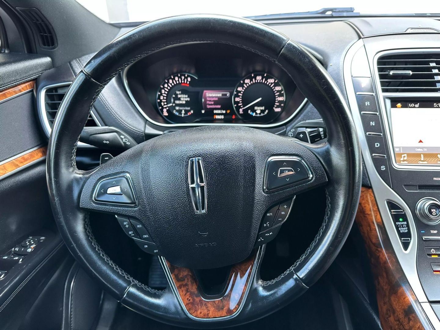2018 Lincoln Mkx - Image 39