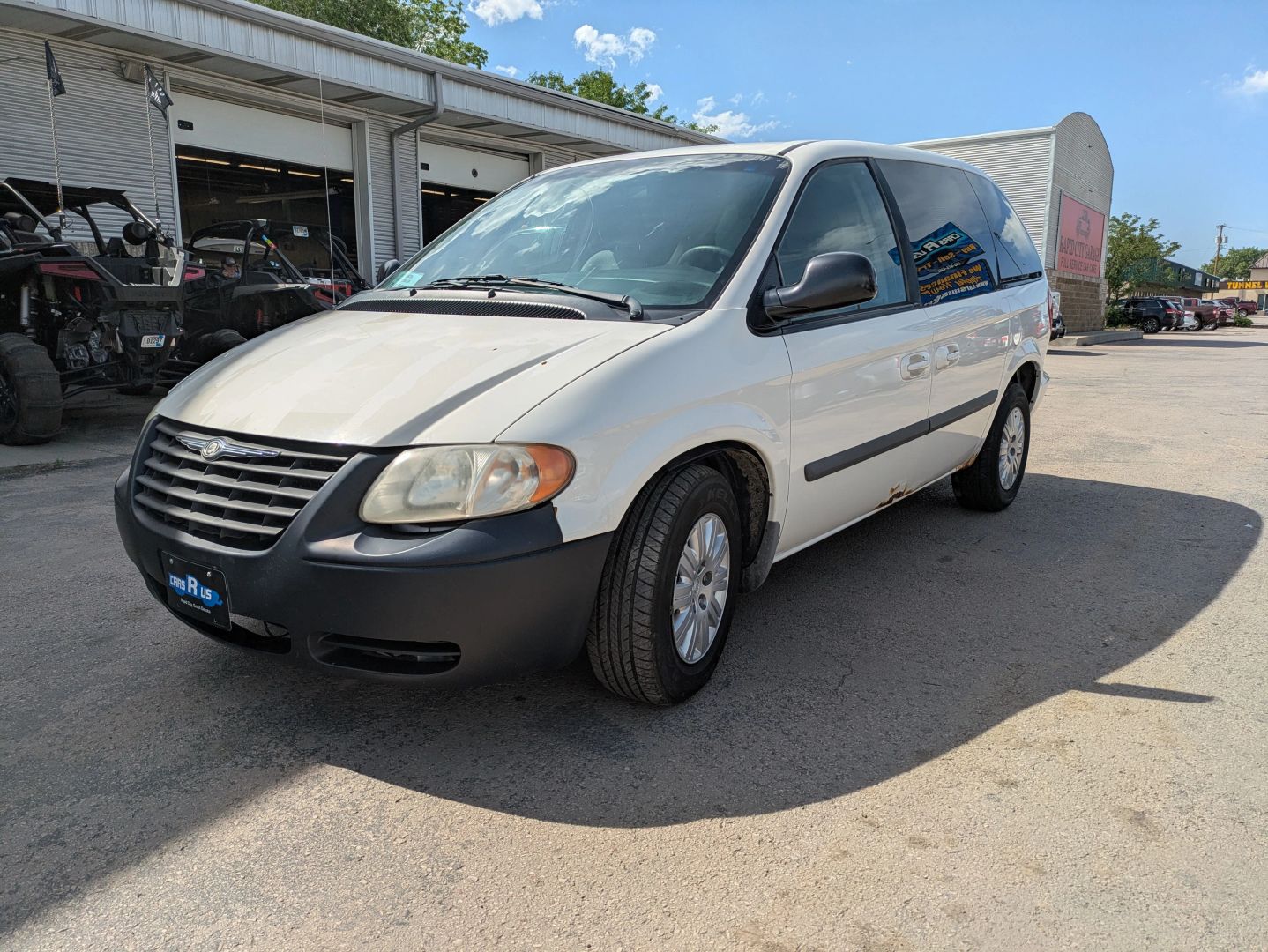 2007 Chrysler Town and Country Base
