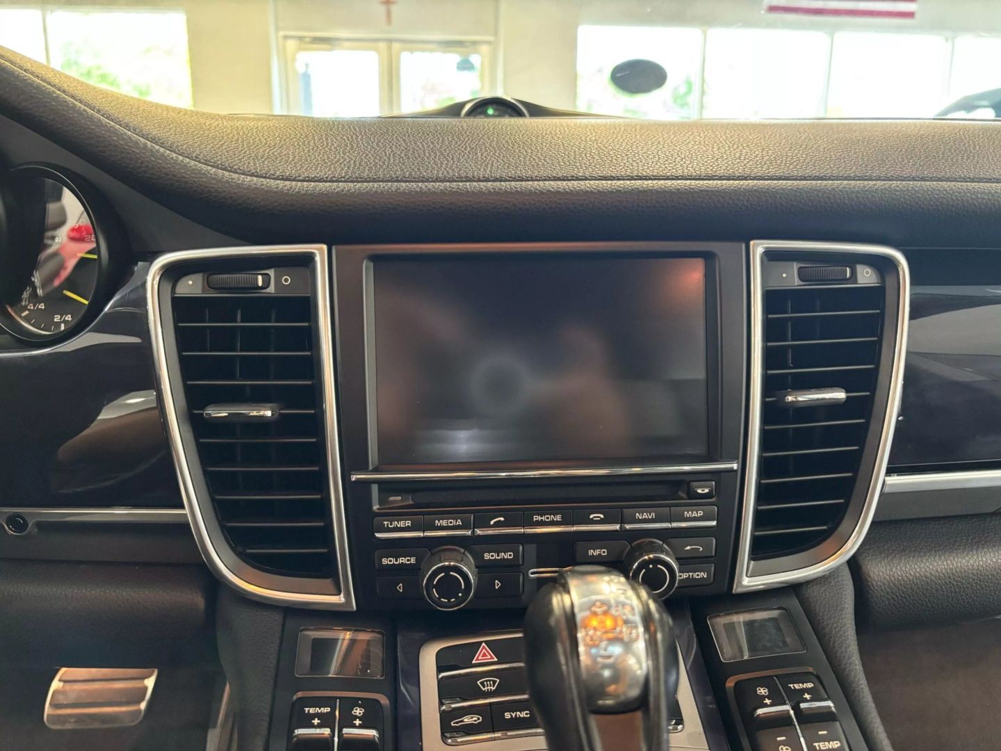 2014 Porsche Panamera S E-hybrid Sedan 4d - Image 26