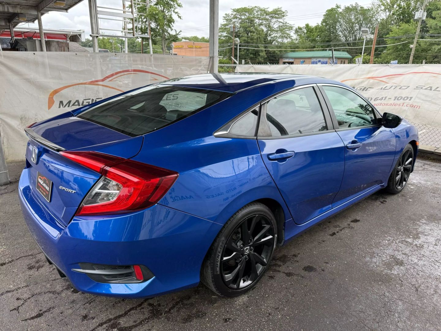 2019 Honda Civic - Image 12