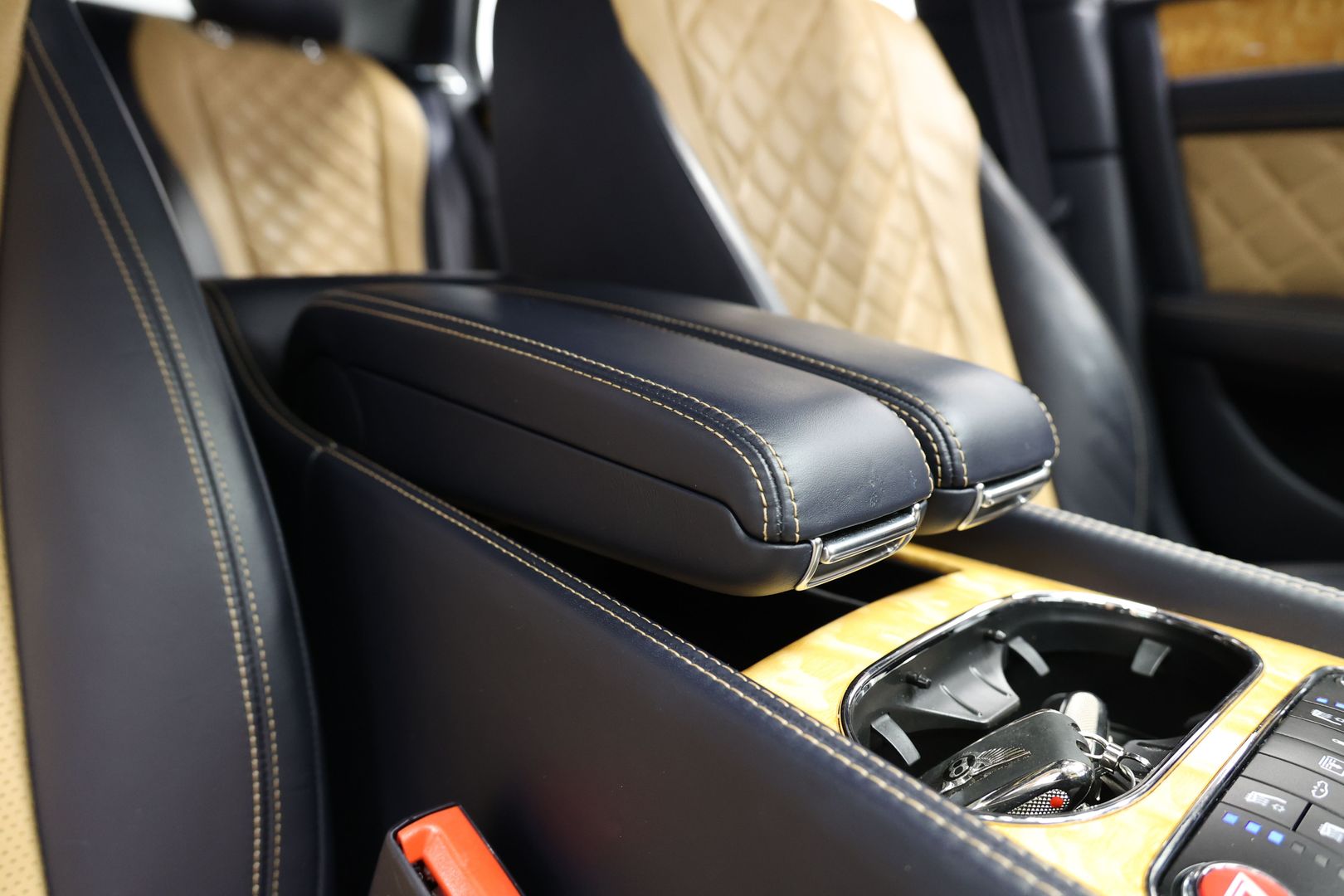 2017 Bentley Flying Spur - Image 98