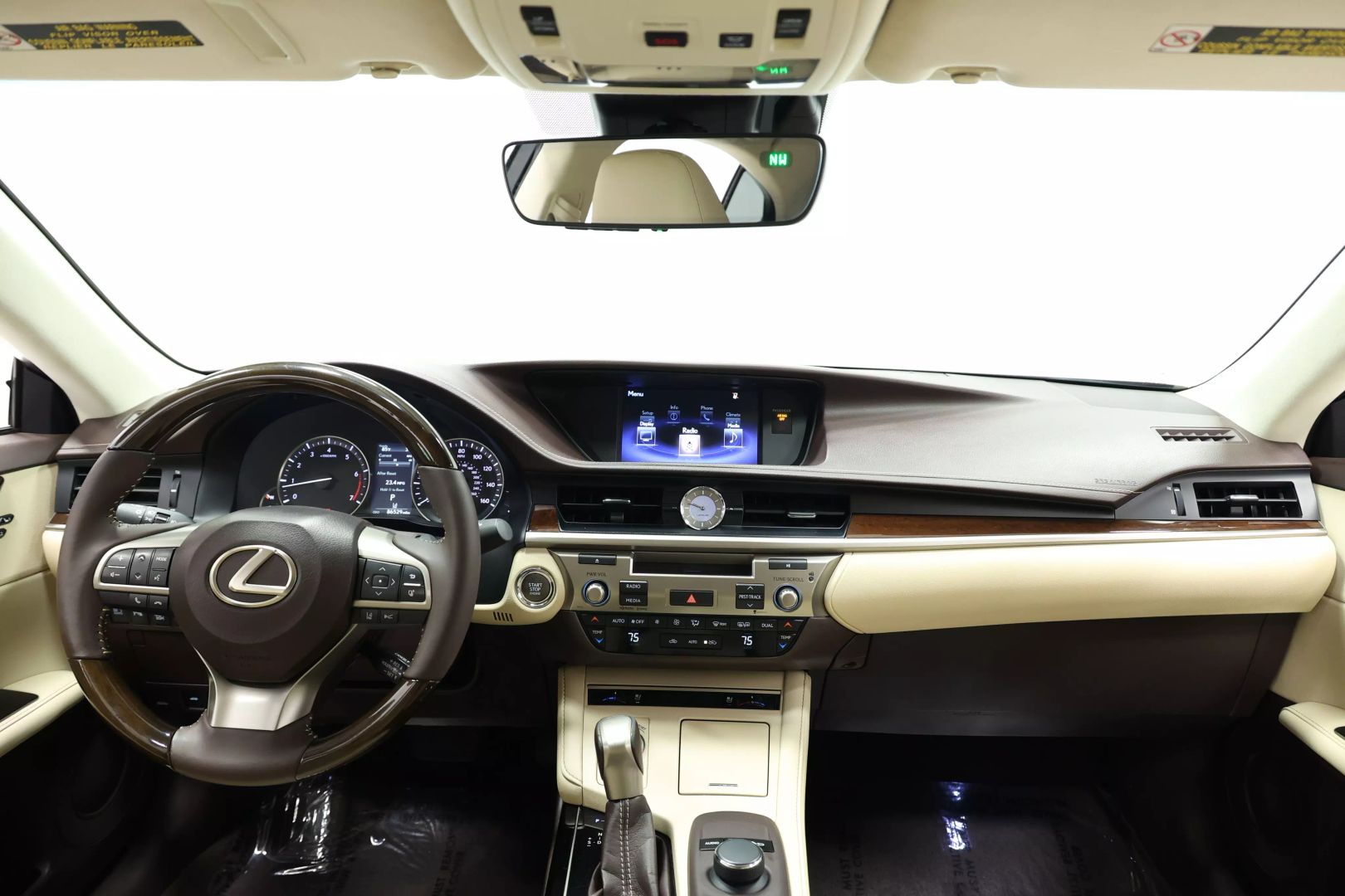 2016 Lexus Es - Image 48
