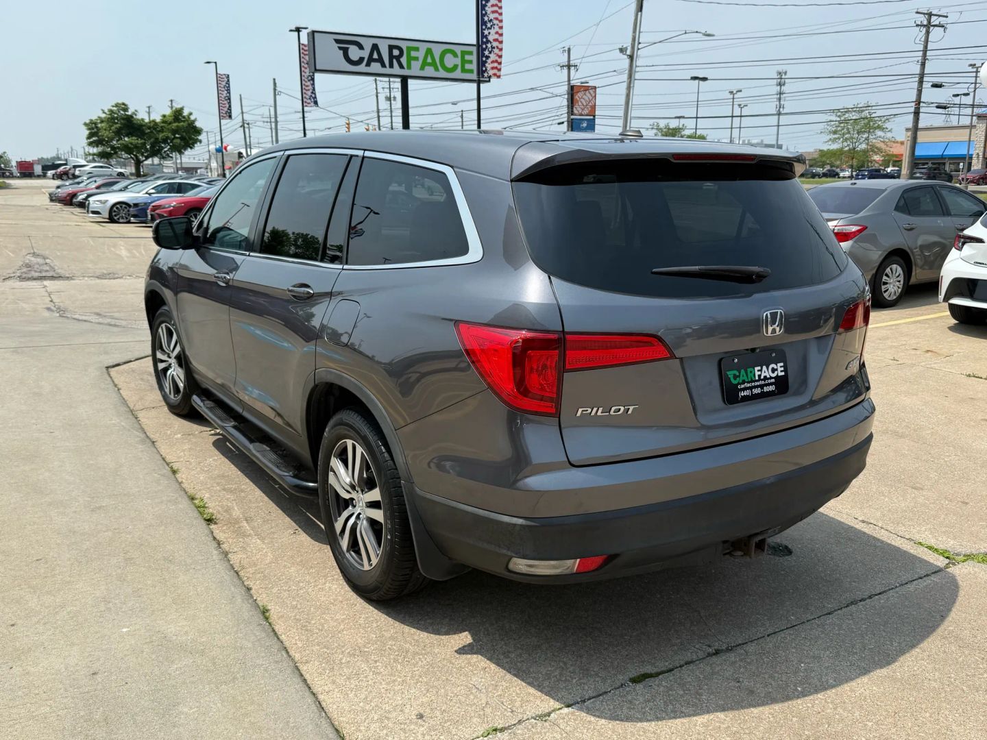 2017 Honda Pilot - Image 8