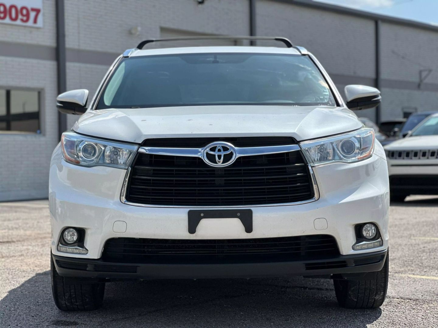 2014 Toyota Highlander - Image 10