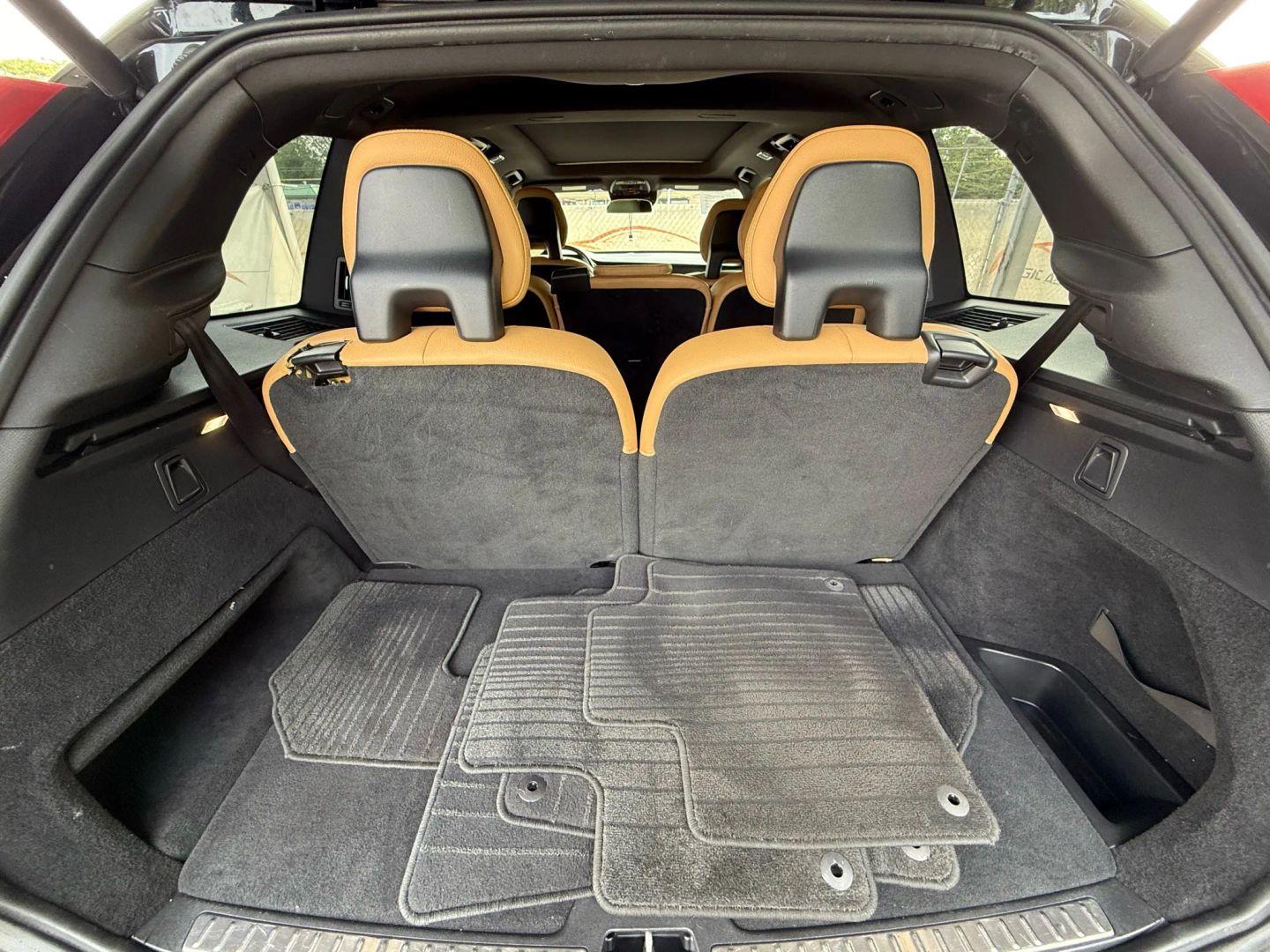 2017 Volvo Xc90 - Image 21