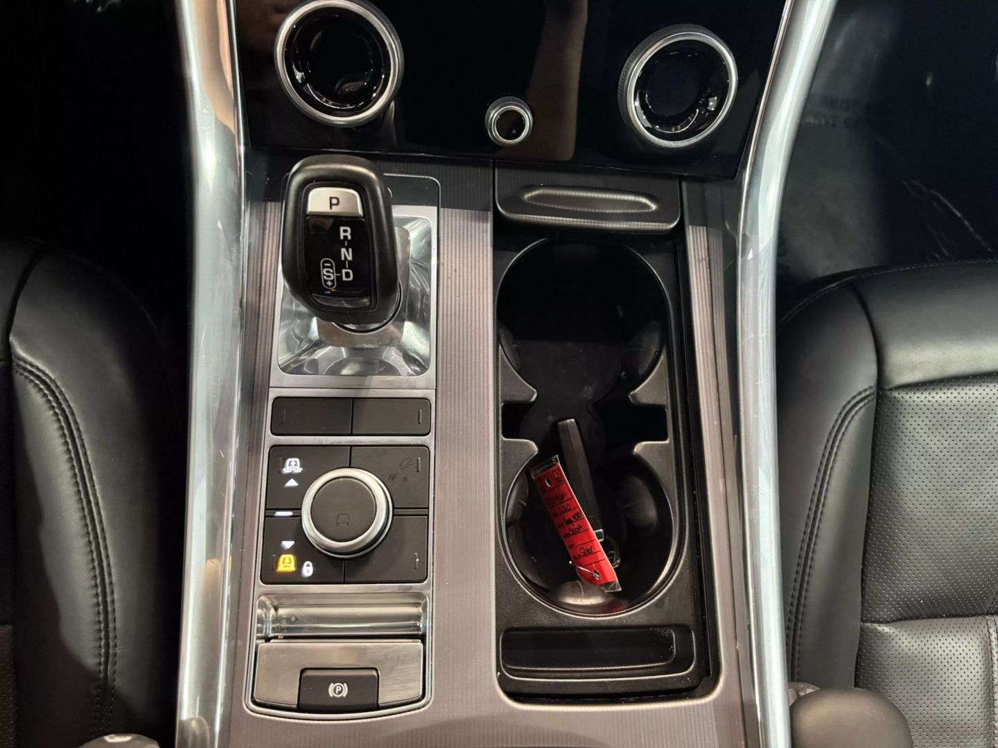 2020 Land Rover Range Rover Sport Hse Sport Utility 4d - Image 30
