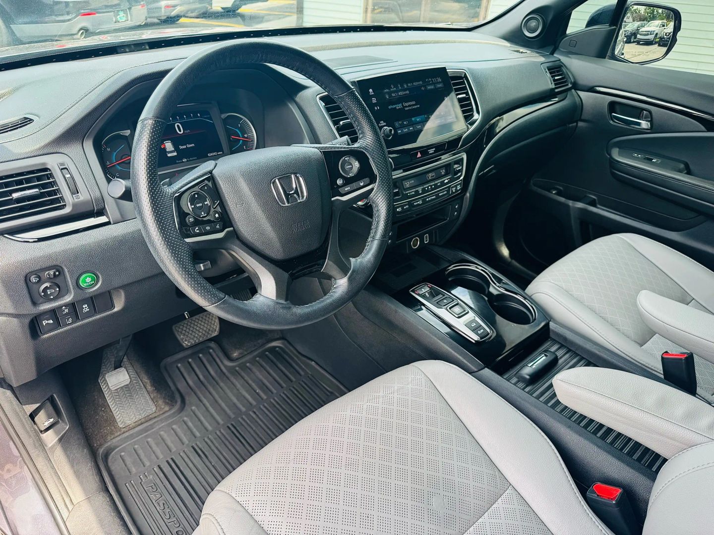 2021 Honda Passport - Image 14