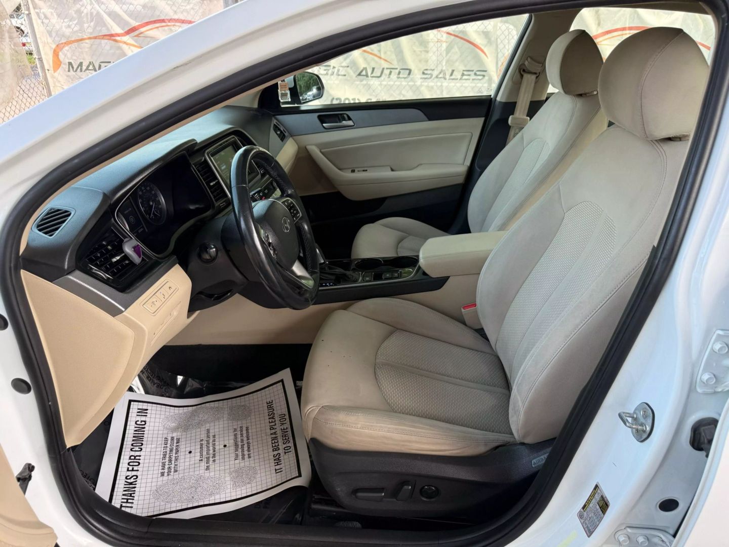 2018 Hyundai Sonata - Image 15