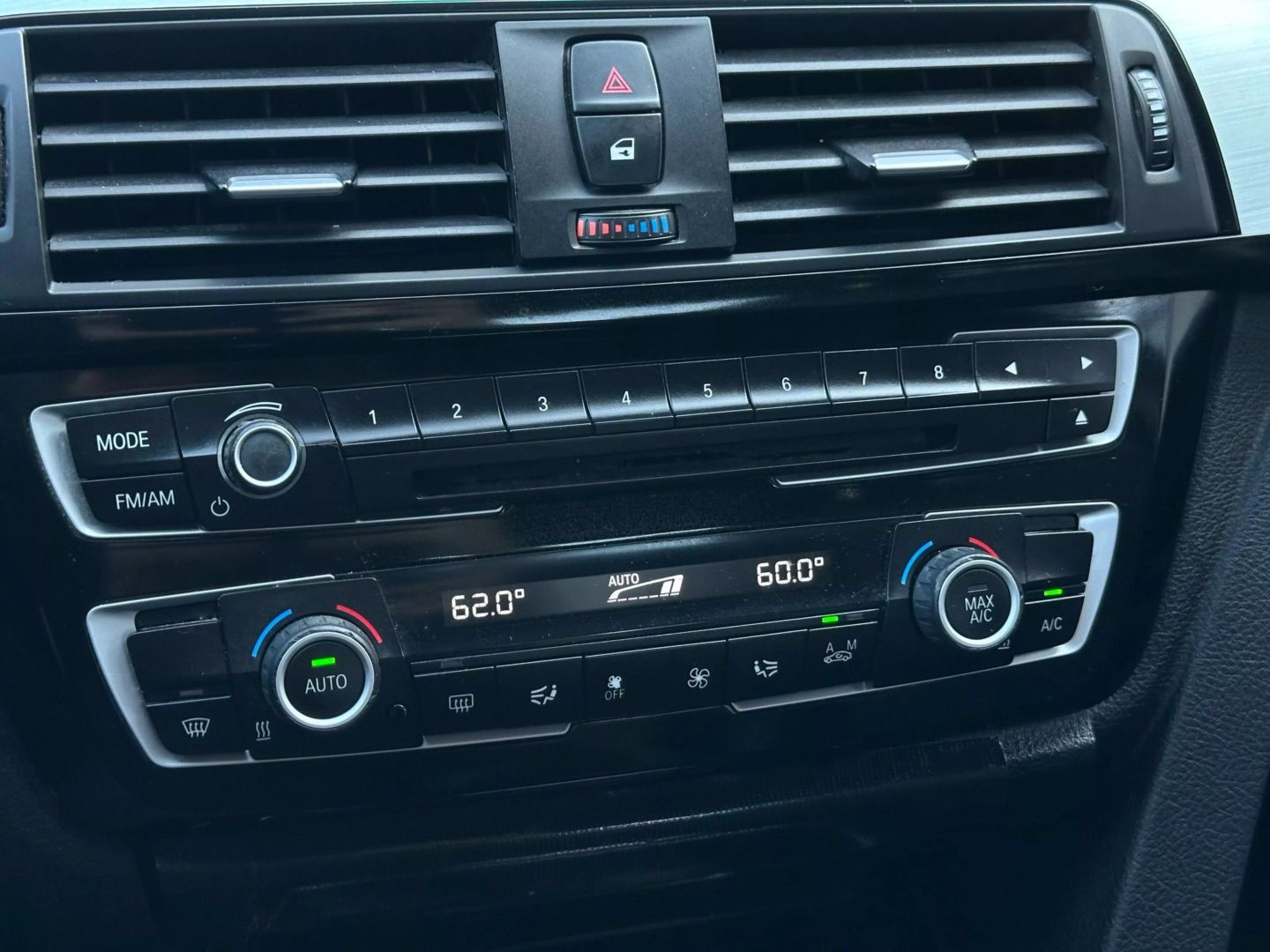 2017 Bmw 3 Series - Image 32