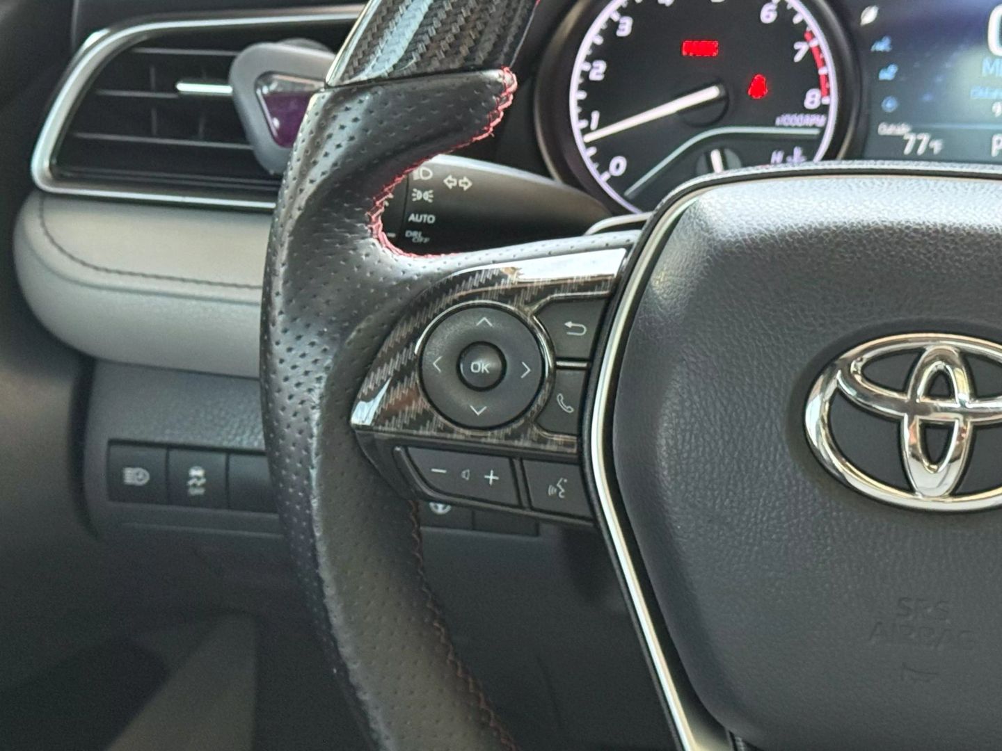 2022 Toyota Camry - Image 33