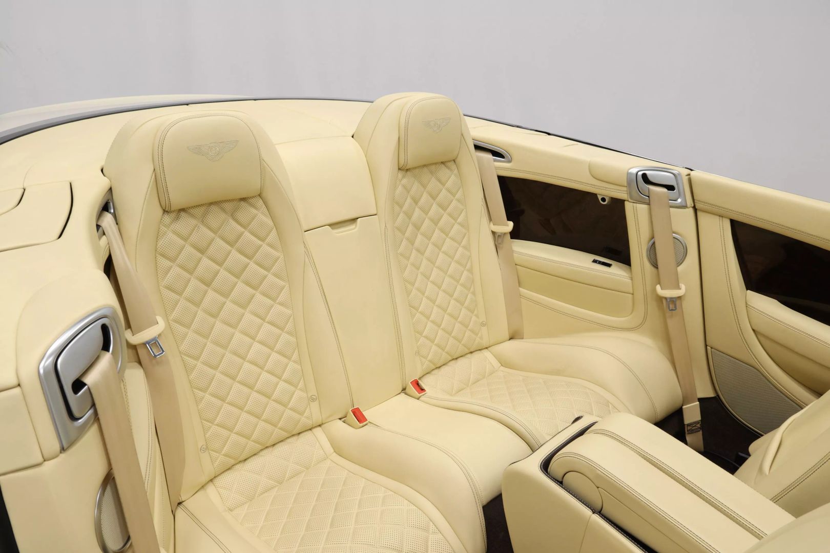 2016 Bentley Continental - Image 68