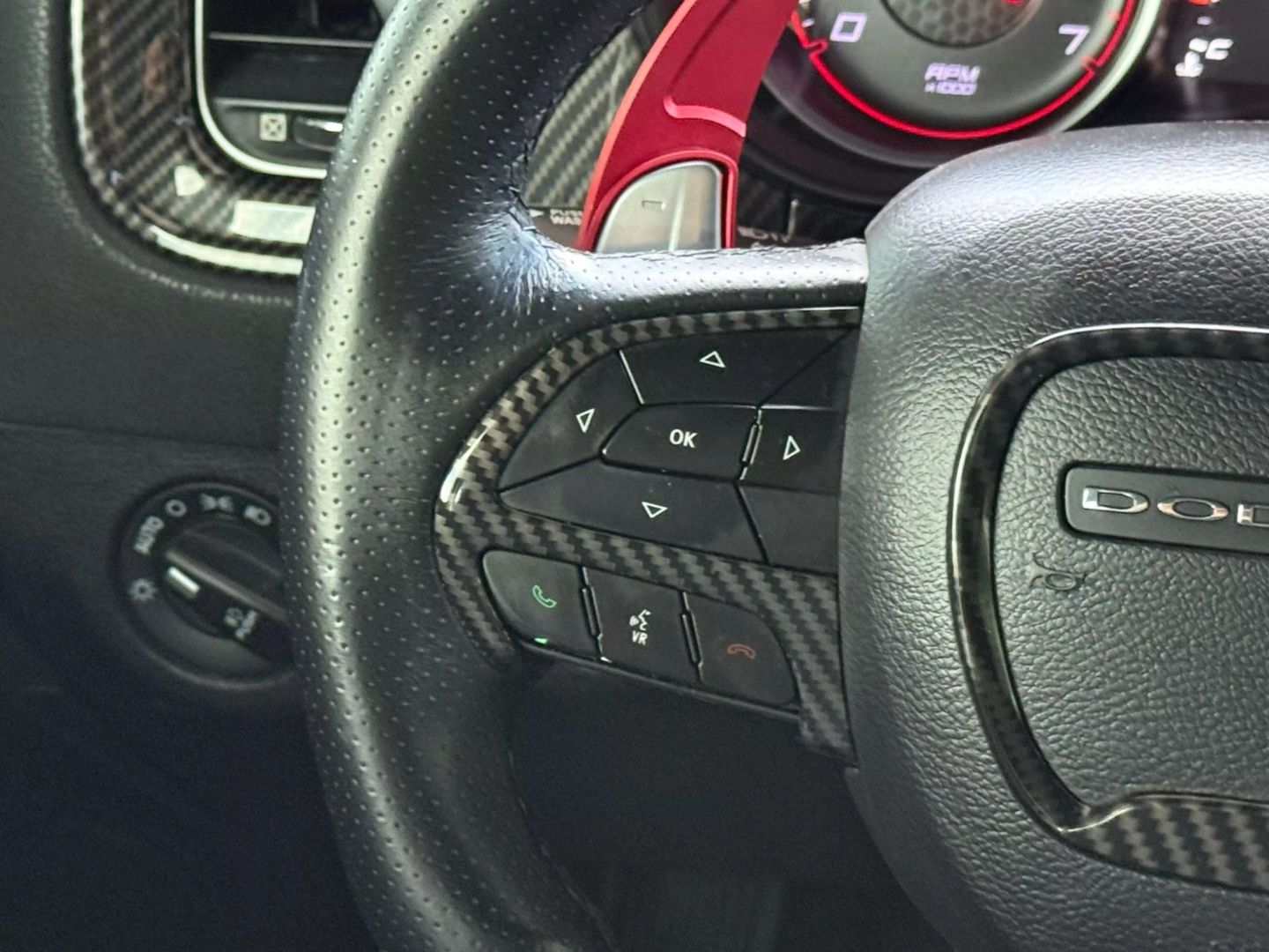 2019 Dodge Charger - Image 34