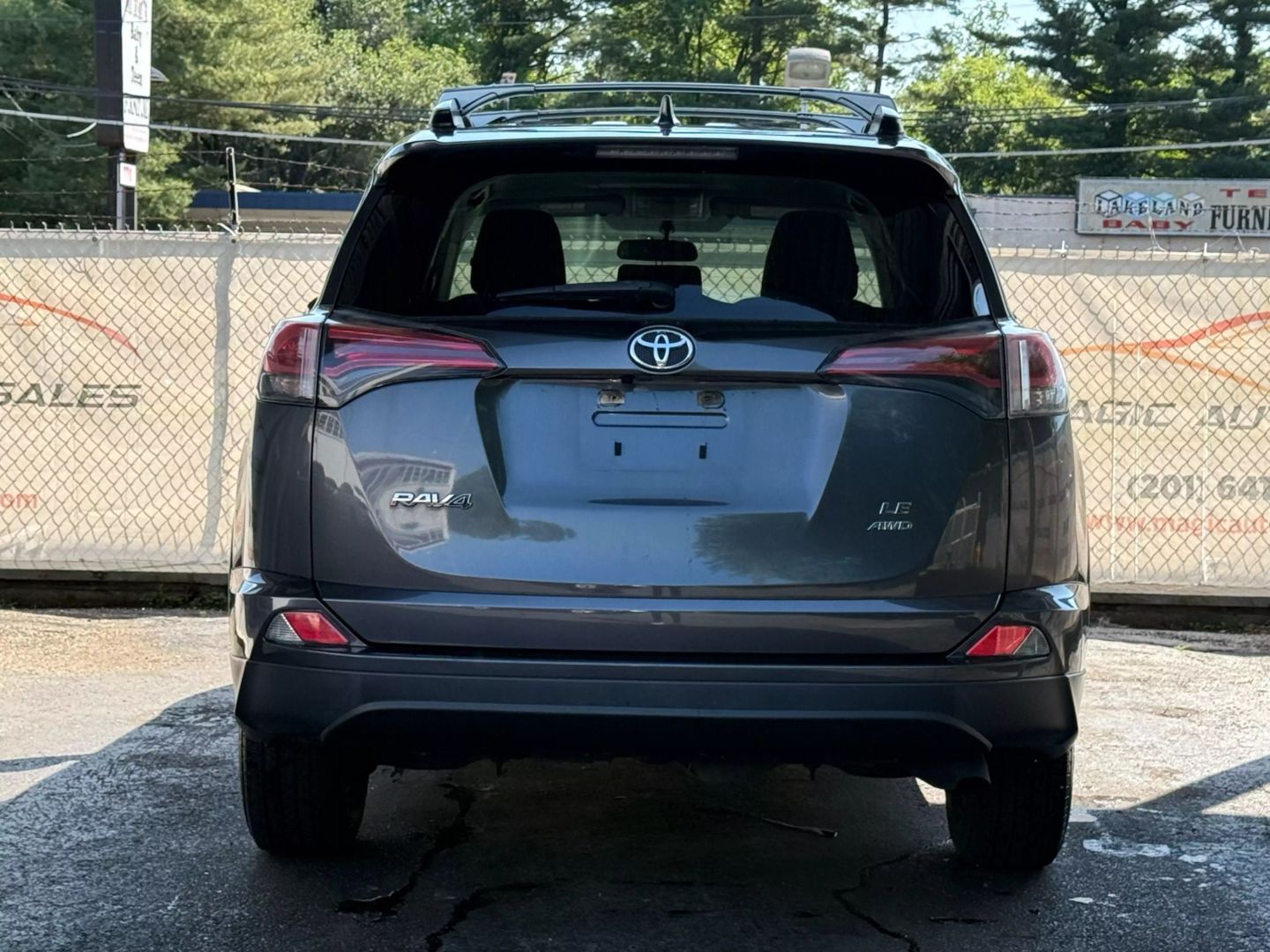 2016 Toyota Rav4 - Image 10