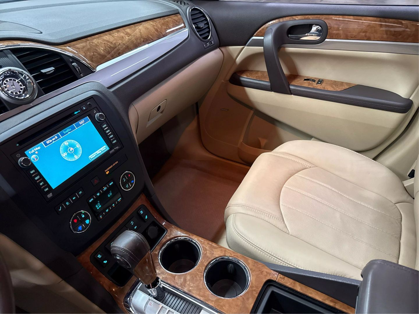 2011 Buick Enclave - Image 37