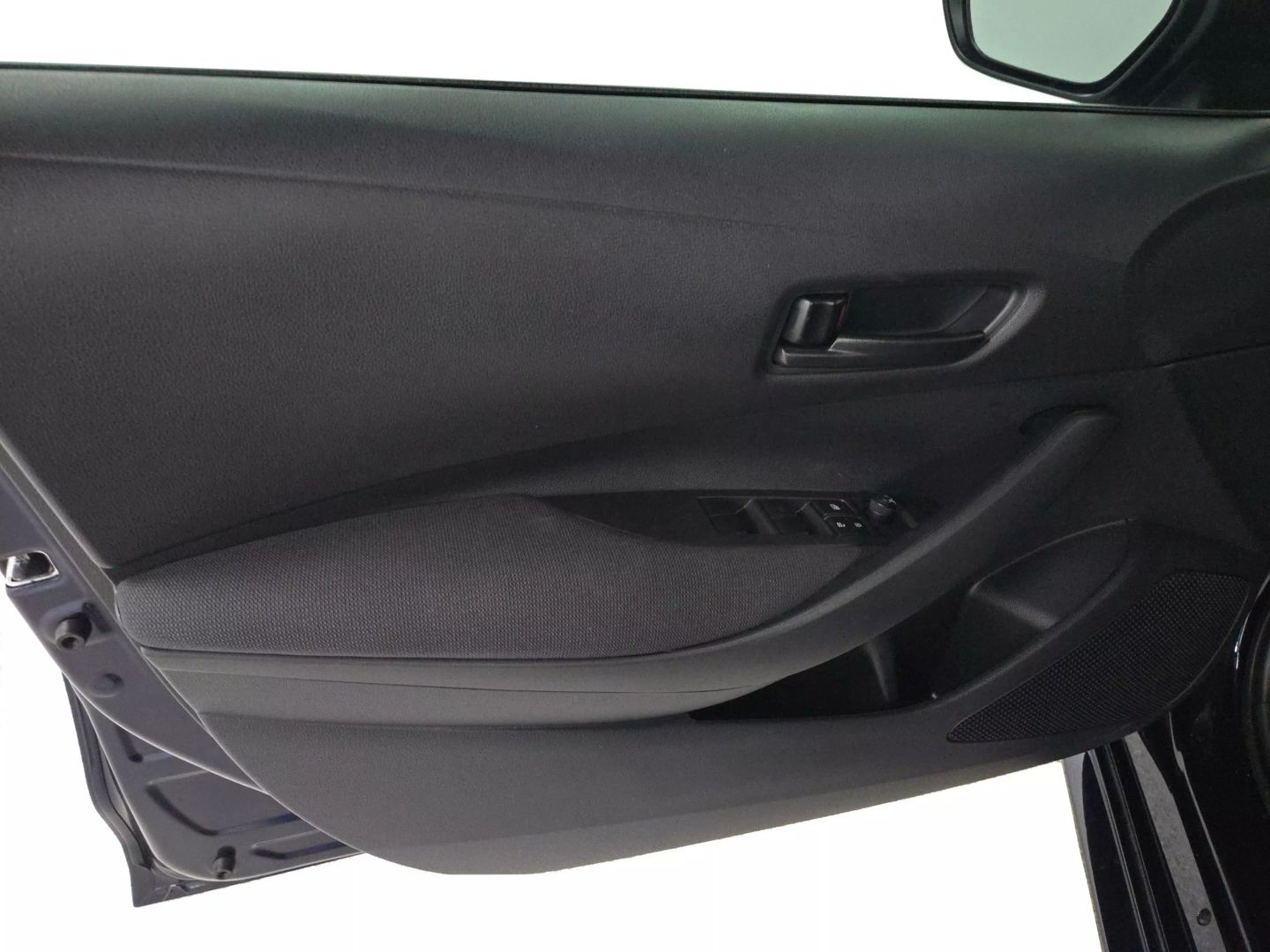 2024 Toyota Corolla - Image 20