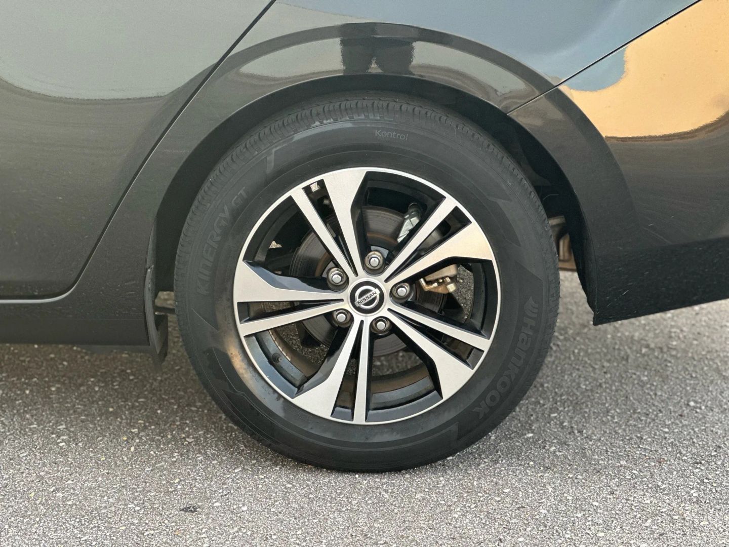 2023 NISSAN SENTRA SEDAN 4-CYL, 2.0 LITER SV SEDAN 4D