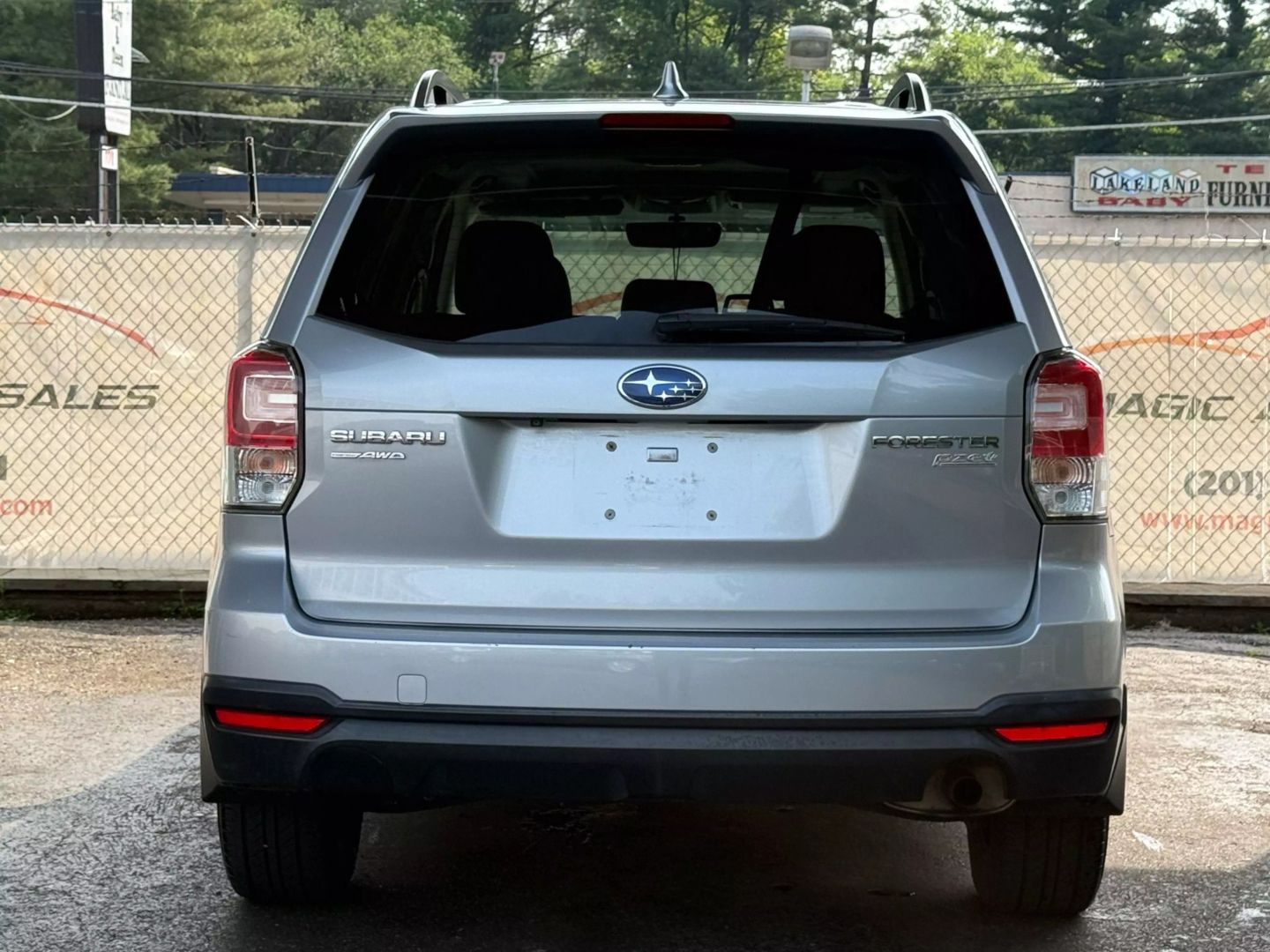 2017 Subaru Forester - Image 10