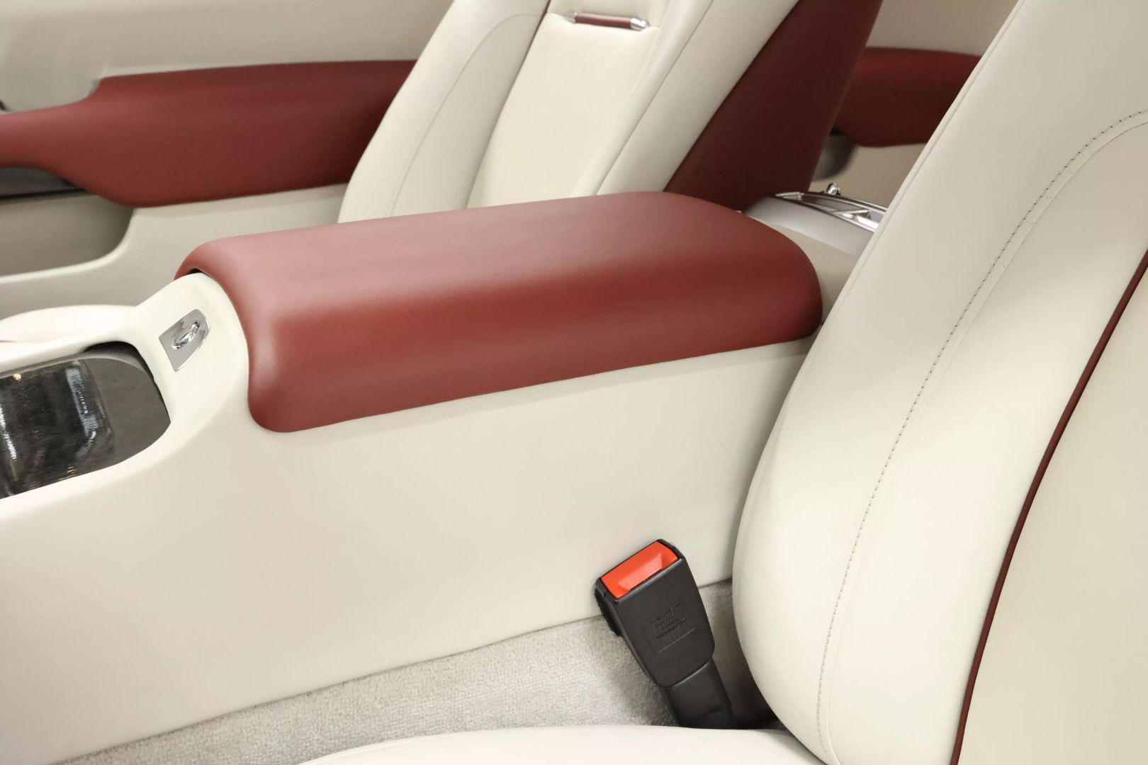 2016 Rolls-royce Wraith - Image 40