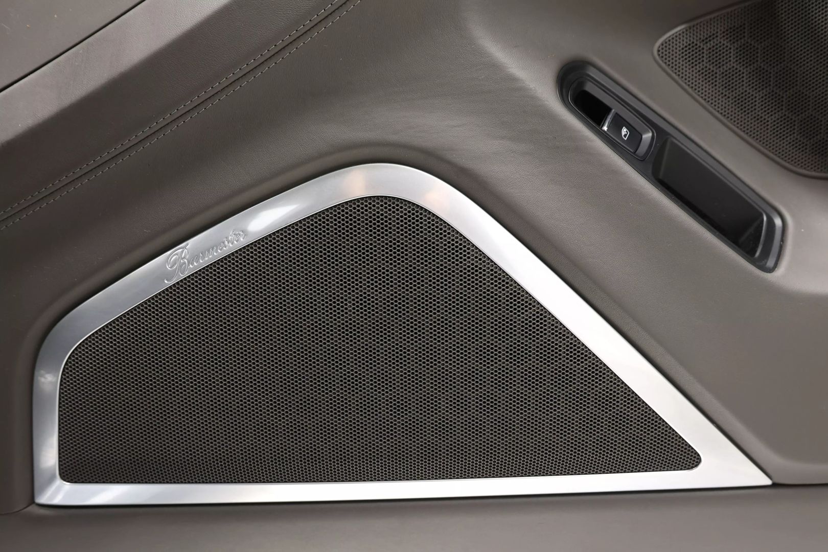 2014 Porsche Panamera - Image 103