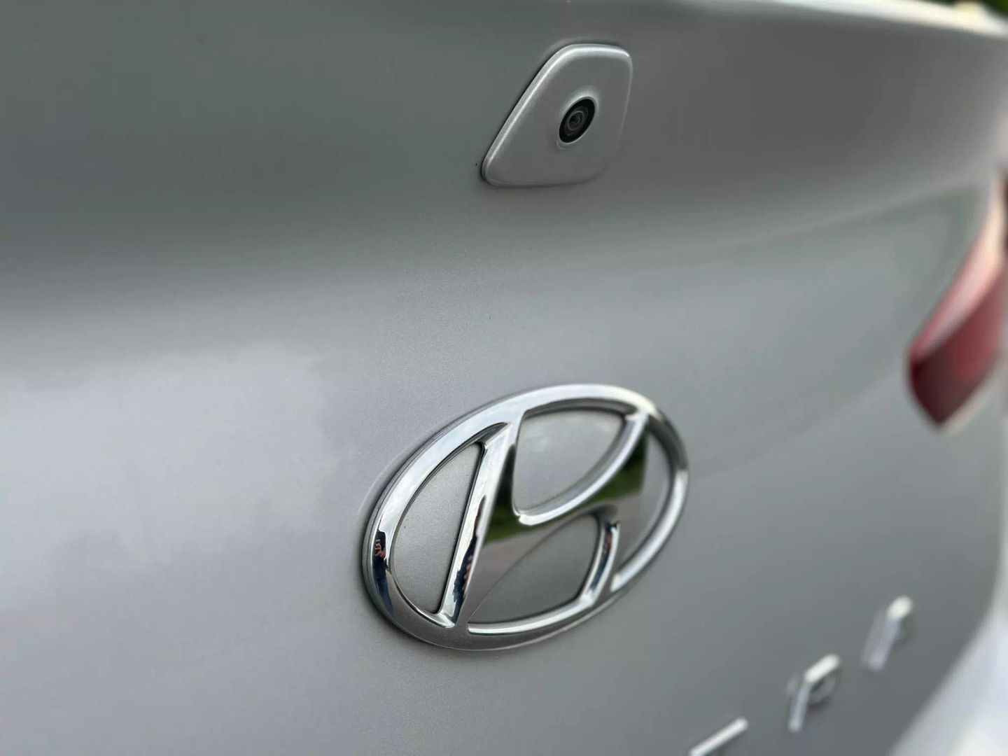 2019 HYUNDAI ELANTRA SEDAN 4-CYL, 2.0 LITER SE SEDAN 4D