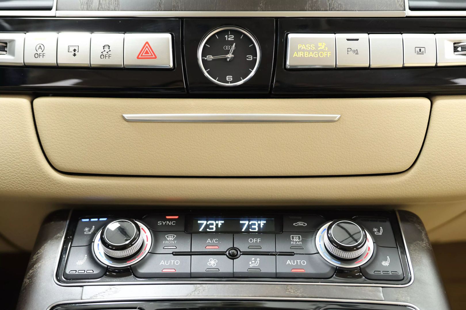 2015 Audi A8 - Image 37