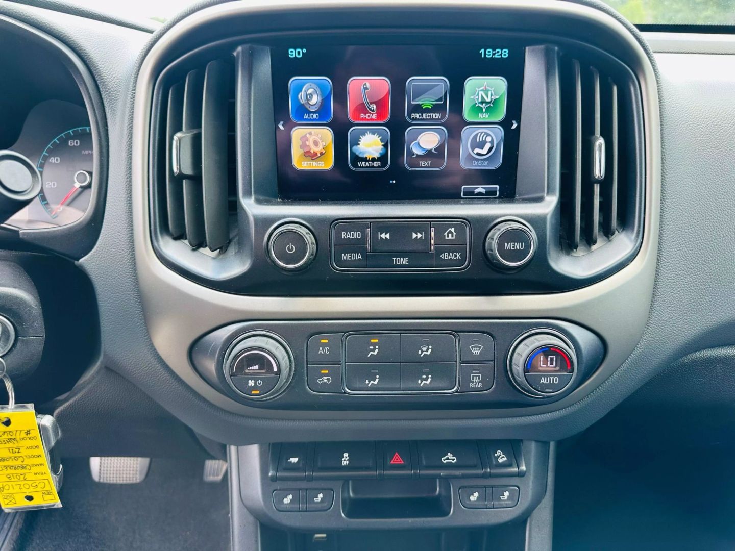 2018 Chevrolet Colorado Crew Cab - Image 20