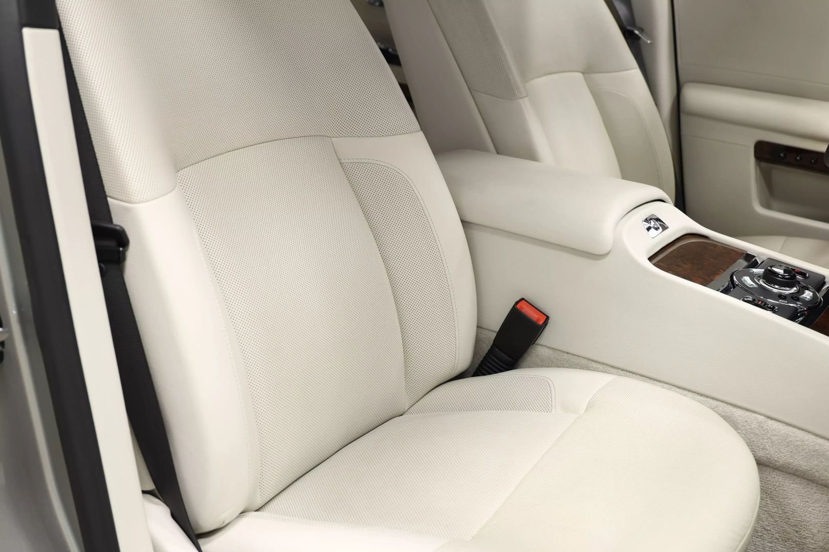 2012 Rolls-royce Ghost - Image 107