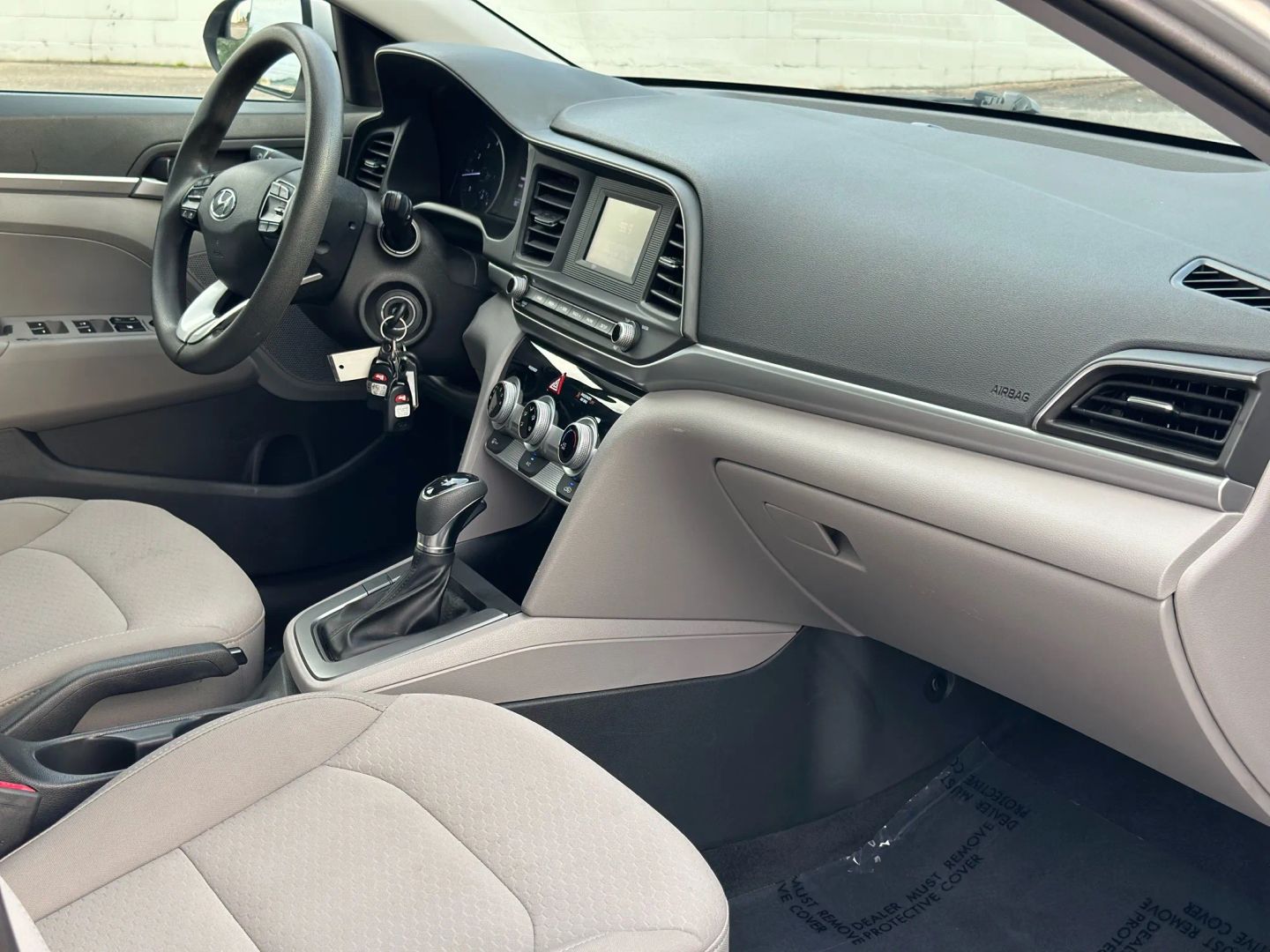 2019 HYUNDAI ELANTRA SEDAN 4-CYL, 2.0 LITER SE SEDAN 4D
