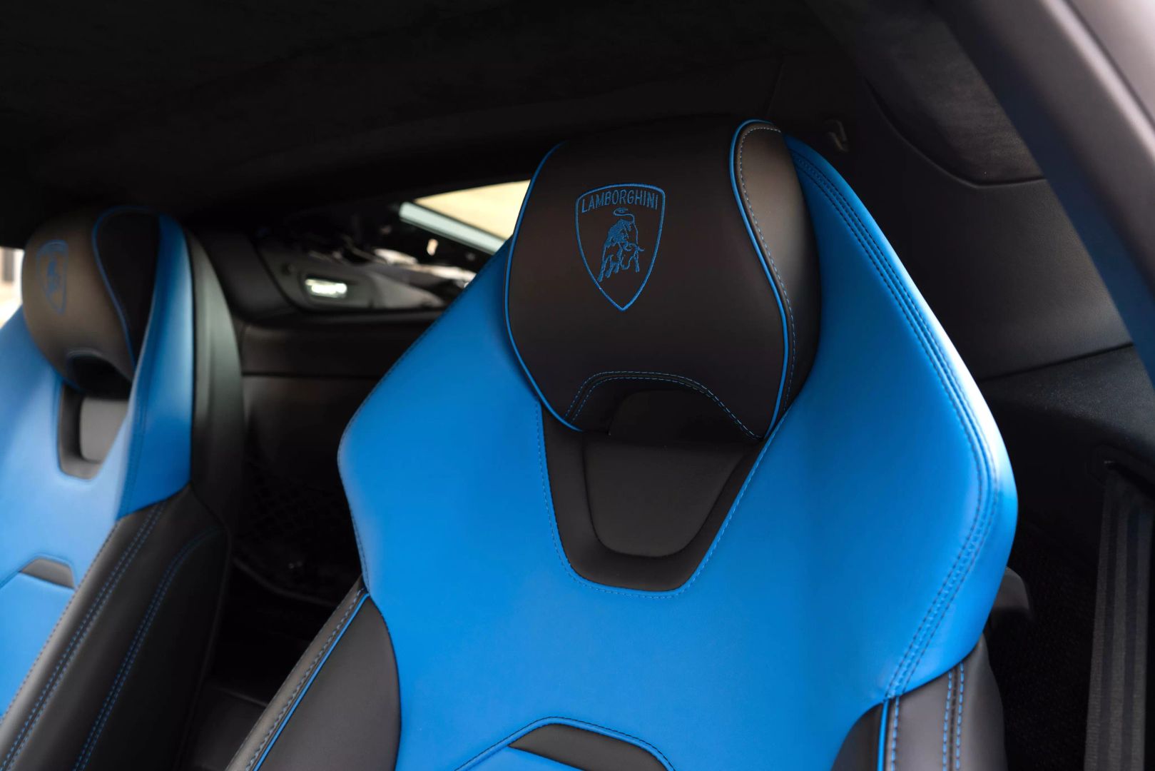 2020 Lamborghini Huracan - Image 38