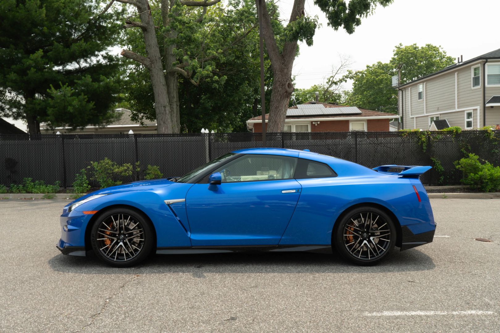2024 Nissan Gt-r - Image 17