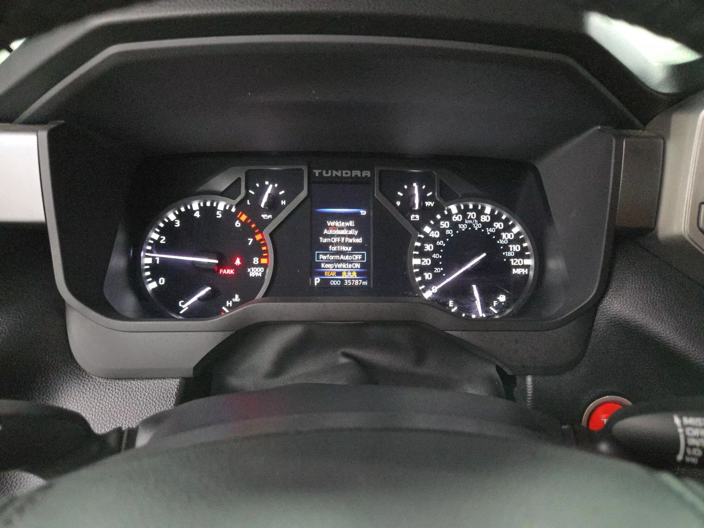 2023 Toyota Tundra Crewmax - Image 16