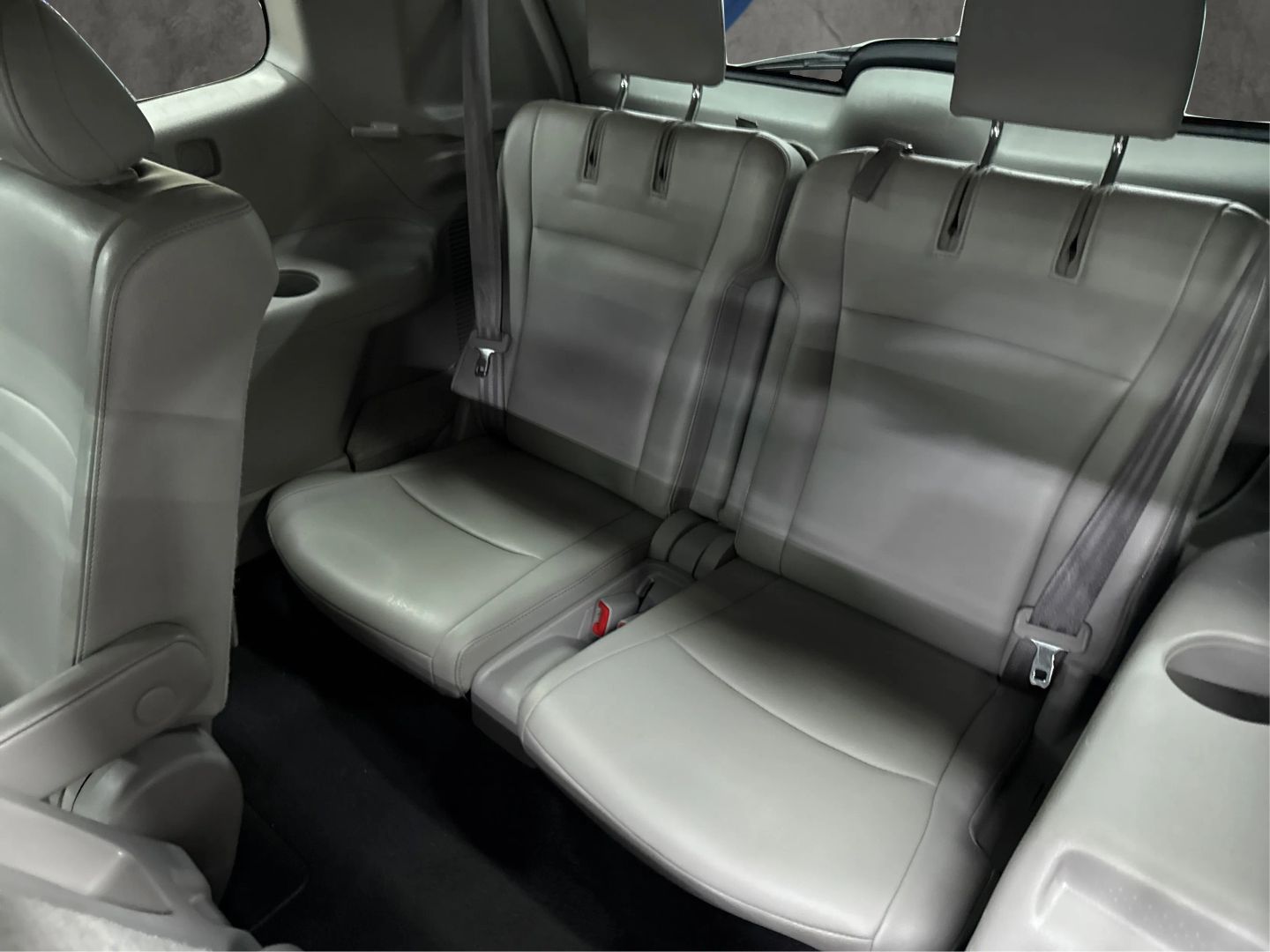 2013 Toyota Highlander - Image 25