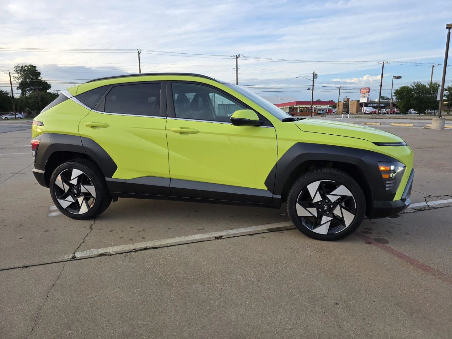 2024 Hyundai Kona - Image 10