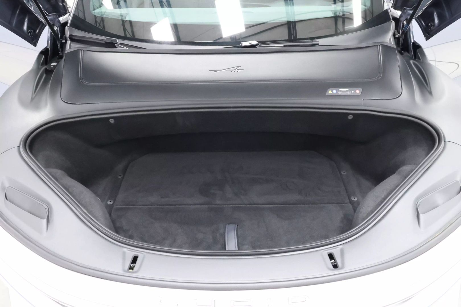 2023 Lucid Air - Image 97