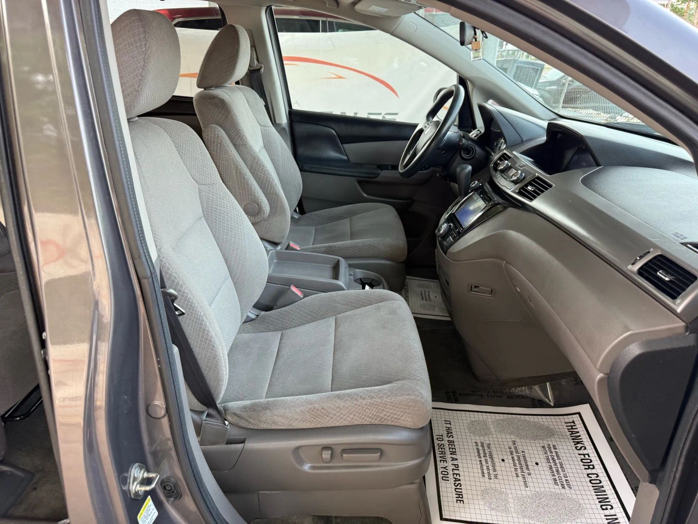 2016 Honda Odyssey - Image 24