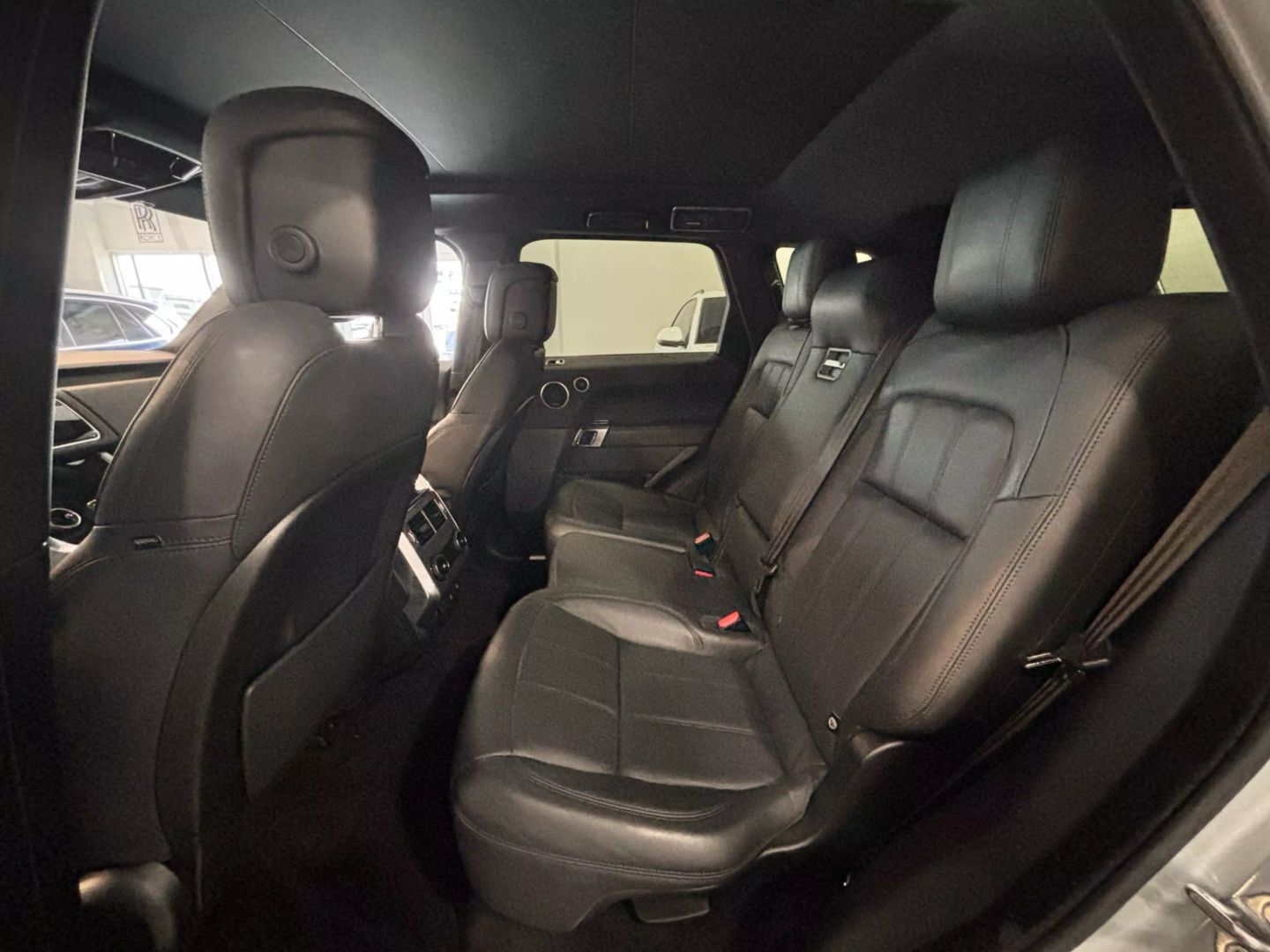 2020 Land Rover Range Rover Sport Hse Sport Utility 4d - Image 13