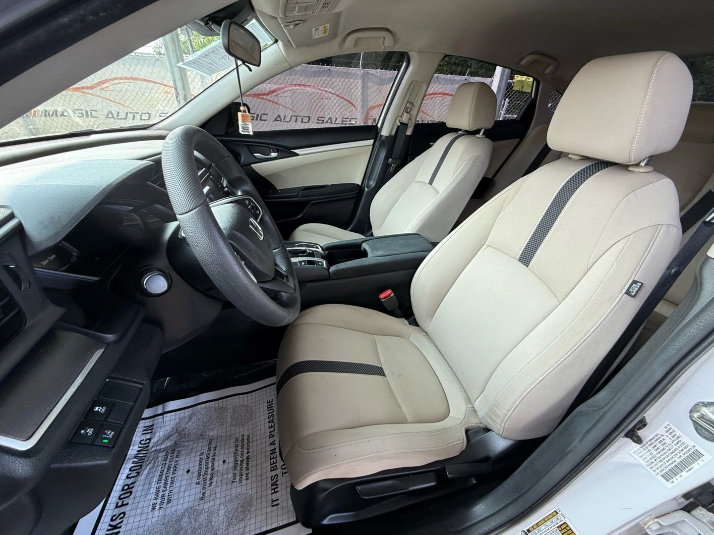 2019 Honda Civic - Image 16