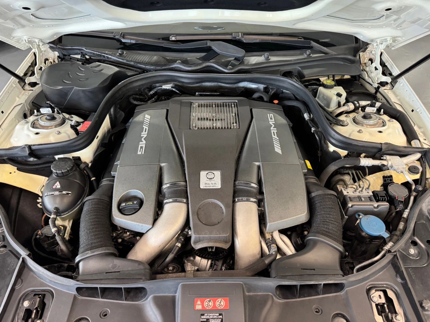2012 Mercedes-benz Cls-class Cls 63 Amg Coupe 4d - Image 38
