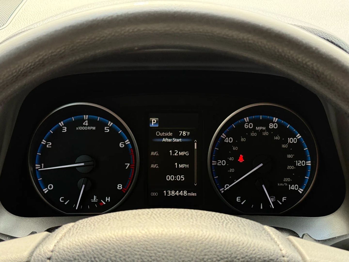 2017 Toyota Rav4 - Image 25