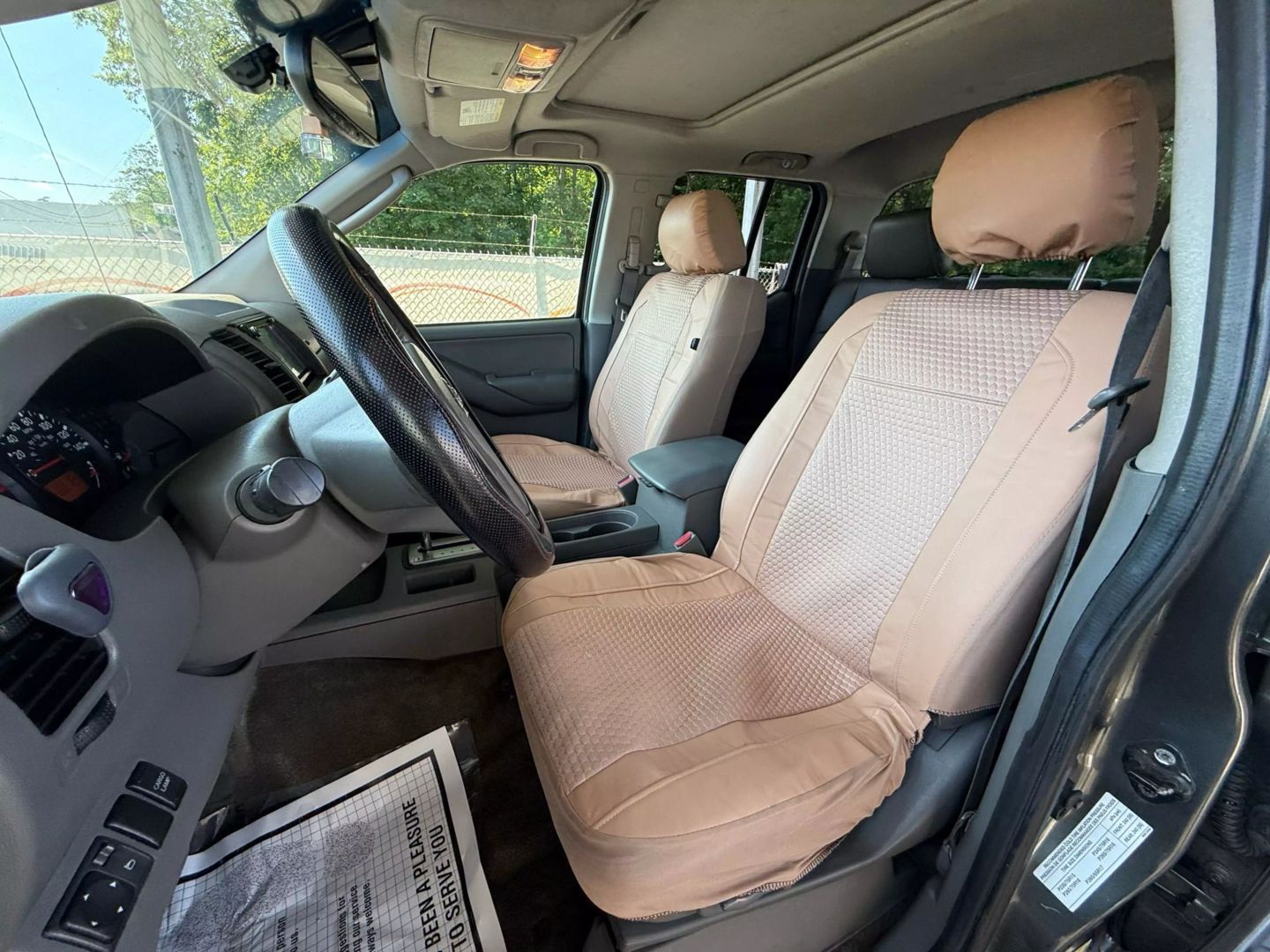 2005 Nissan Frontier Crew Cab - Image 16