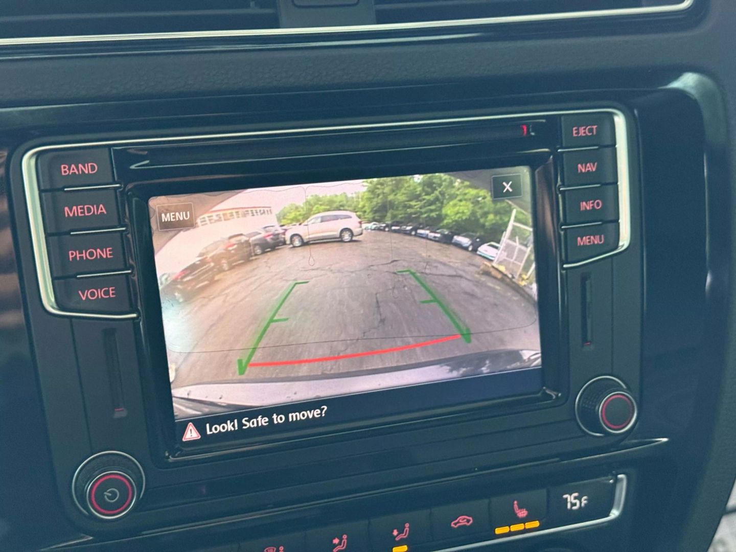 2017 Volkswagen Jetta - Image 39