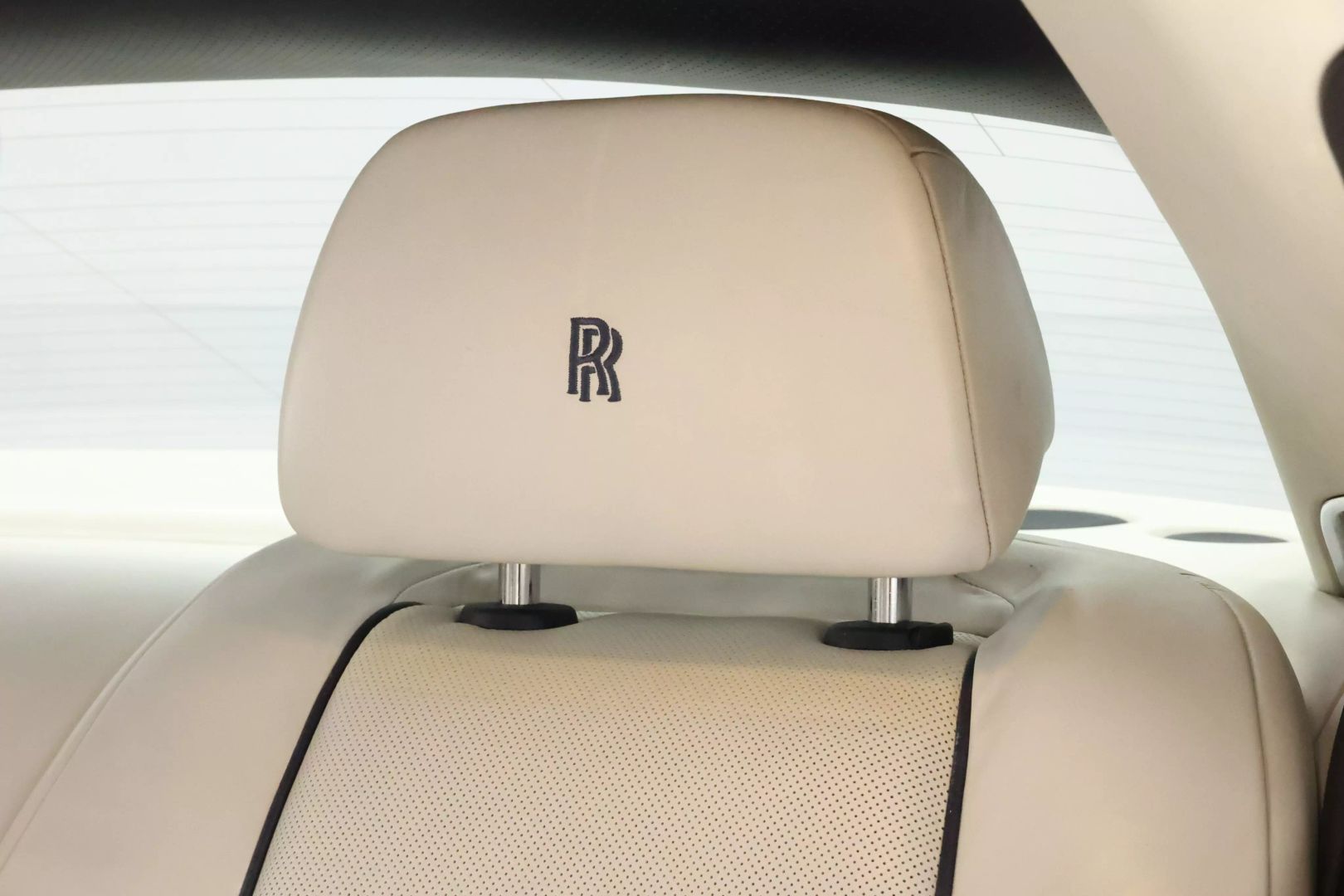 2014 Rolls-royce Wraith - Image 45