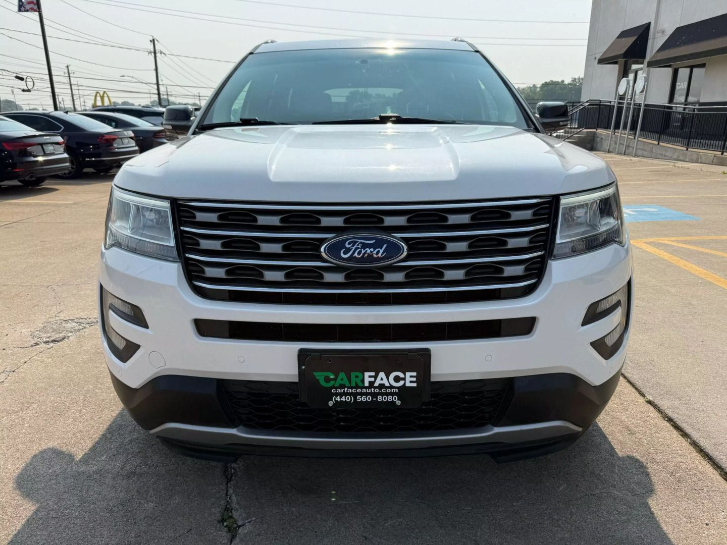 2016 Ford Explorer - Image 2