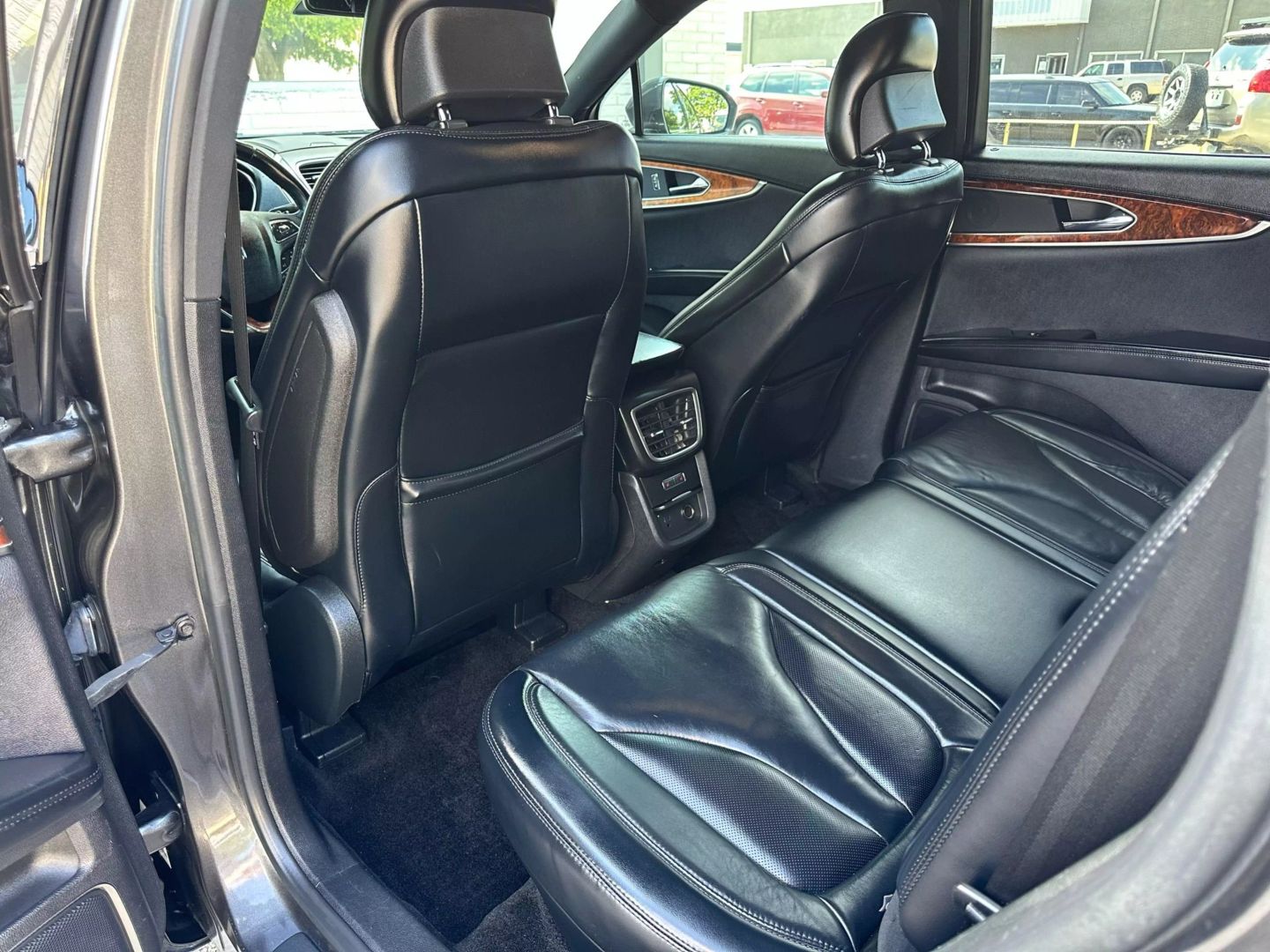 2018 Lincoln Mkx - Image 23